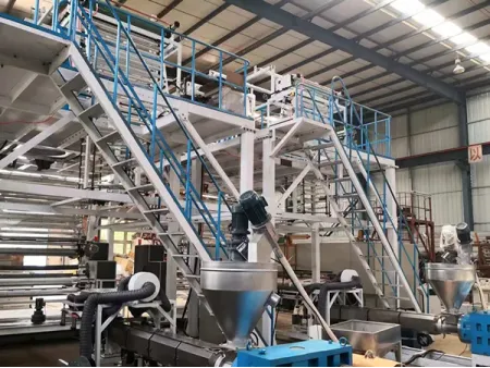 ماكينة تصنيع فيلم PVC منفوخ (طبقة واحدة) Blown Film Machine