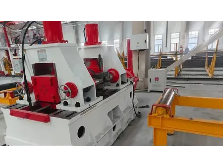 ماكينة تقويم فلانجات كمر حديد H H-Beam Flange Straightening Machine