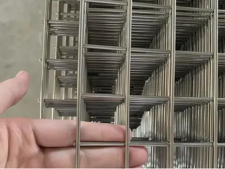 ماكينة لحام شبك حديد التسليح الأوتوماتيكية Wire Mesh Welding Machine