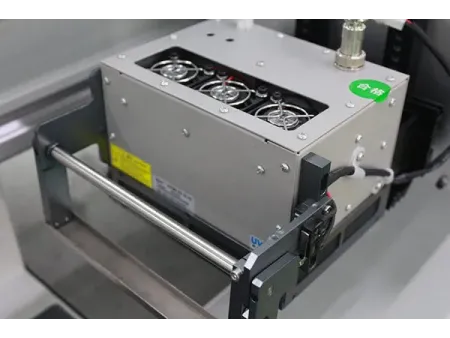 طابعة نافثة للحبر مسطحة UV بسرعة عالية High Speed UV Flatbed Inkjet Printer