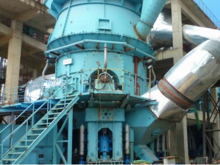 طاحونة المواد الأولية لصناعة الأسمنت Vertical Roller Mill