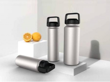 ترمس حافظ للحرارة من الستانلس ستيل مع غطاء قابل للحمل  Stainless Steel Vacuum Flask Thermos with Handle