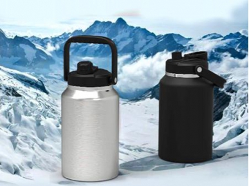 حافظة مشروبات ستانلس ستيل ذات سعة كبيرة  Stainless Steel Vacuum Thermal Insulated Bottle