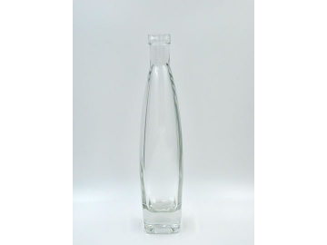 القارورات الزجاجية  Glass Bottles