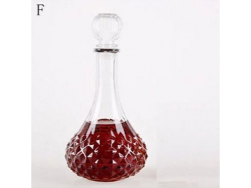 إناء زجاجي لتصفيق النبيذ  Decanters