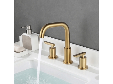 خلاط مغسلة بمظهر ذهبي مصقول ثلاث قطع SW-BFL003                     Pegasus Brushed gold 3 holes widespread basin faucet