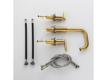 خلاط مغسلة بمظهر ذهبي مصقول ثلاث قطع SW-BFL003                     Pegasus Brushed gold 3 holes widespread basin faucet