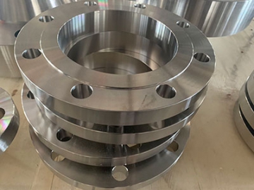 الفلانشات   Flanges