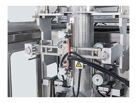 ماكينة التعبئة والتغليف الأوتوماتيكية للثلج، سلسلةSK-L820  Automatic Ice Packaging Machine, SK-L820